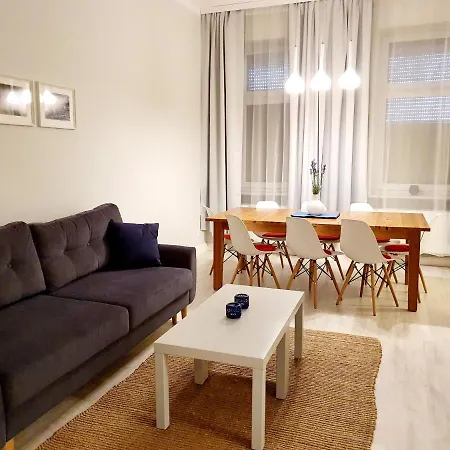 Paderewskiego 11 Apartmán *